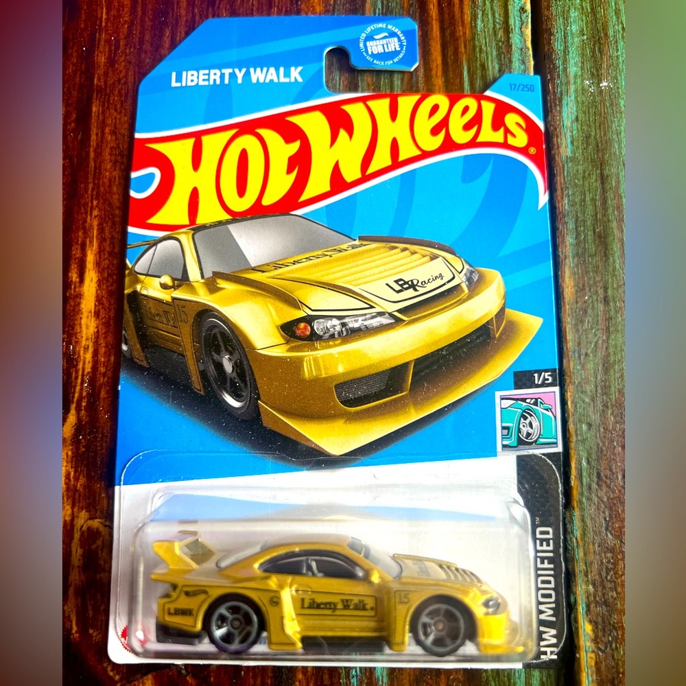 Sealed Brand New Hot Wheels Nissan Silva S15 Liberty Walk